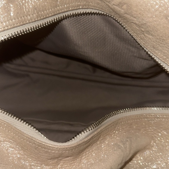 RARE SHIMMER PEACH LOUIS VUITTON - Picture 10 of 11